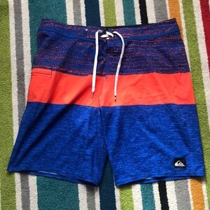Quiksilver Men's Blue and Orange Swim Shorts